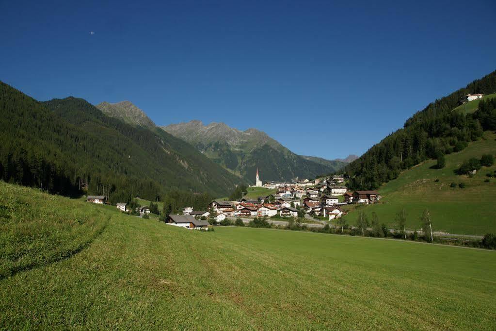 Hotel Muehlwald Exteriör bild